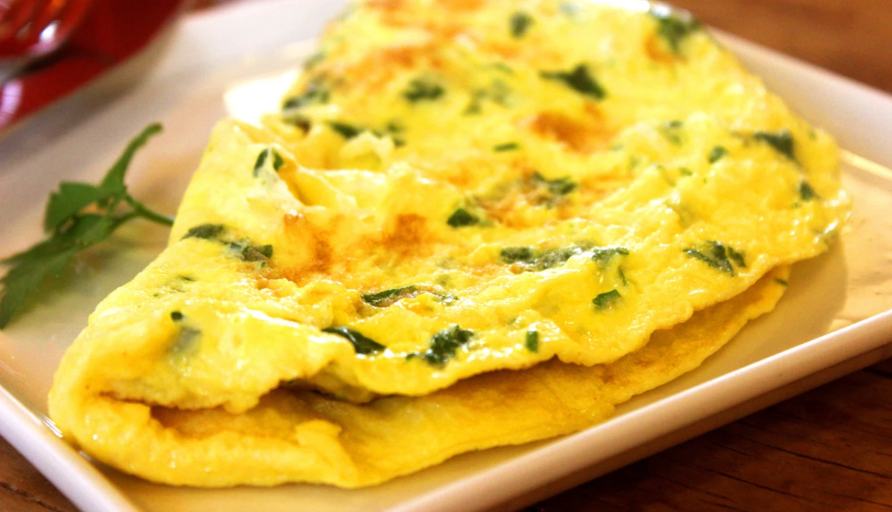 Como fazer omelete de micro-ondas em 3 minutos