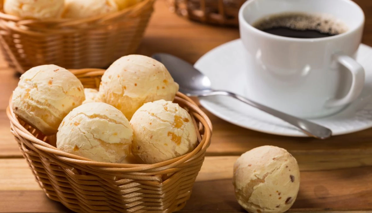 Como fazer pão de queijo de frigideira rápido